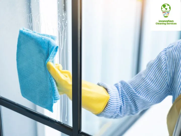 How to clean windows with vinegar
